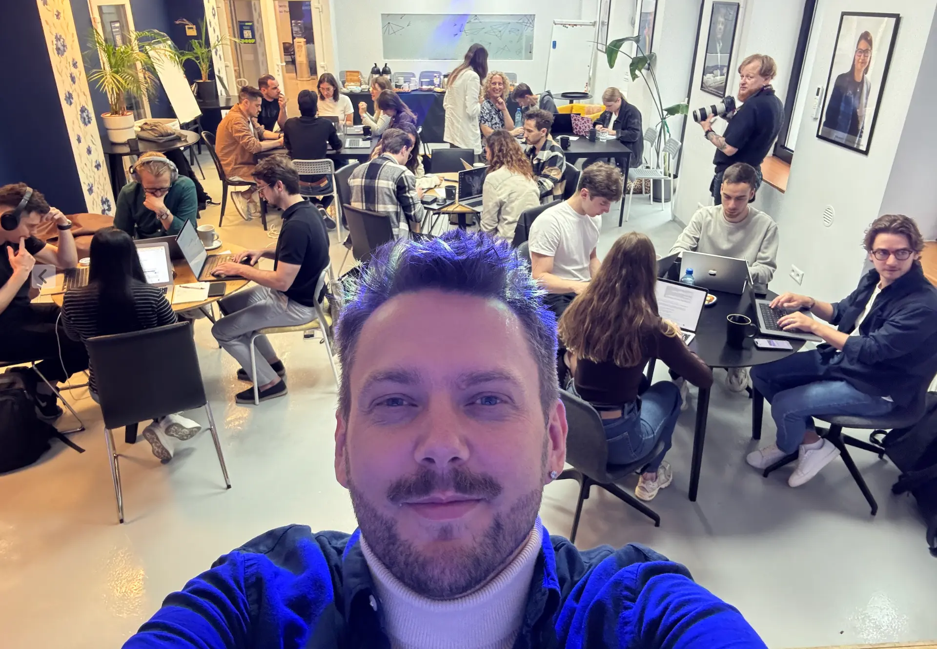 The full room building together during a Product Build Day