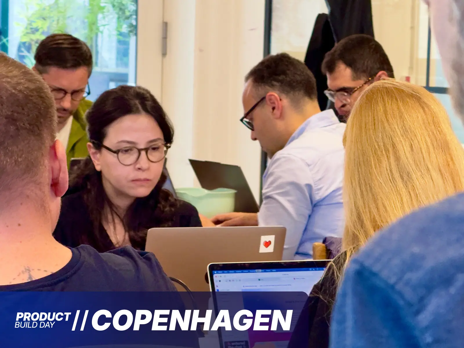 Builders comparing screens at the Copenhagen edition